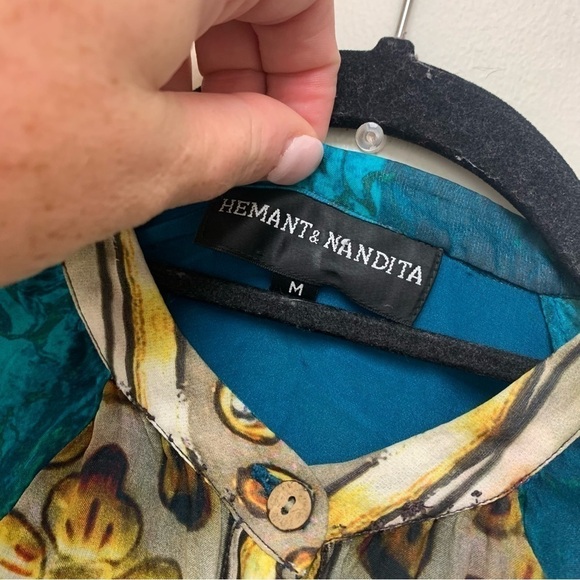 Hemant & Nandita 100% Silk Tunic - Picture 15 of 15